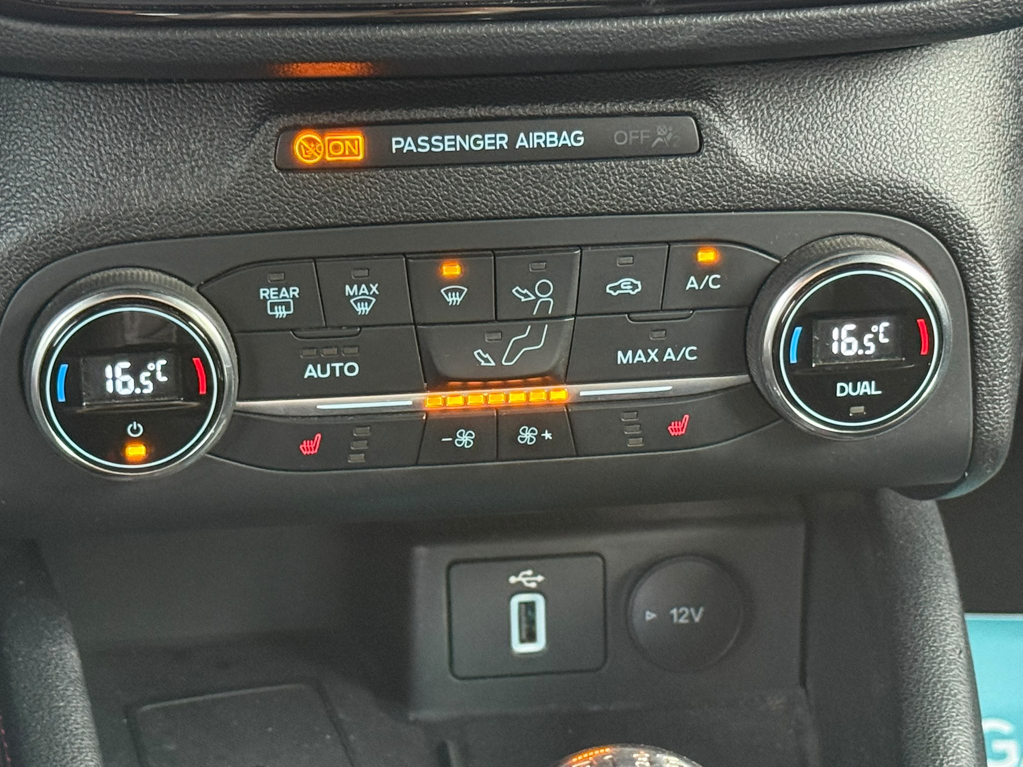 FORD FOCUS ST-LINE - immagine 21