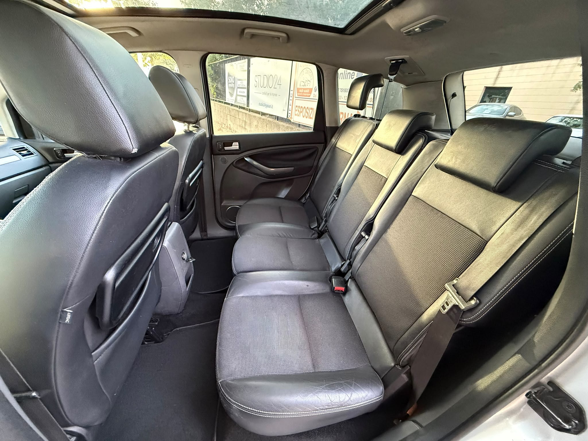 Ford C-Max - immagine 12